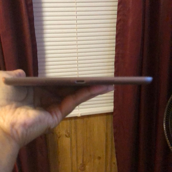 Apple iPad mini generation 3 - Picture 5 of 7